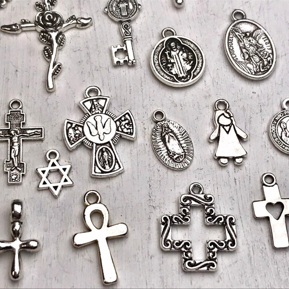 40pc Religious Charms Bracelets Keychains DIY Jewelry Making Crafting Lot Bundle - Picture 11 of 12